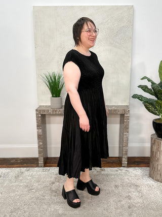 Vanite Couture Cap Sleeve Smocked Dress, Black - Statement Boutique