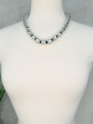 Zsiska Precious Short Magnetic Necklace, Silver - Statement Boutique