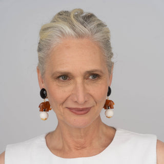 Ellie Earrings, Brown/White