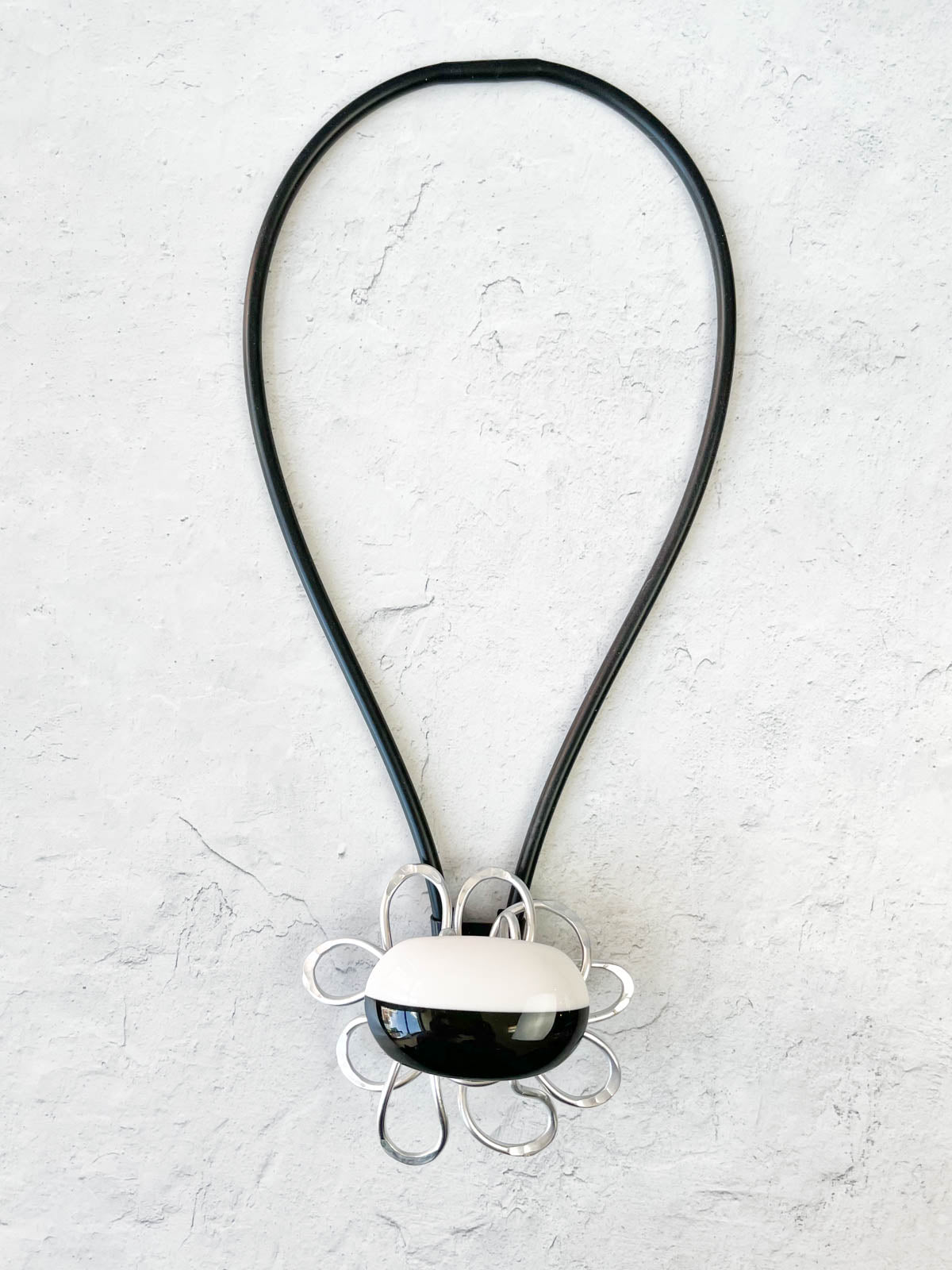 OC Jewelry 23" Brooch Necklace Cord, Black