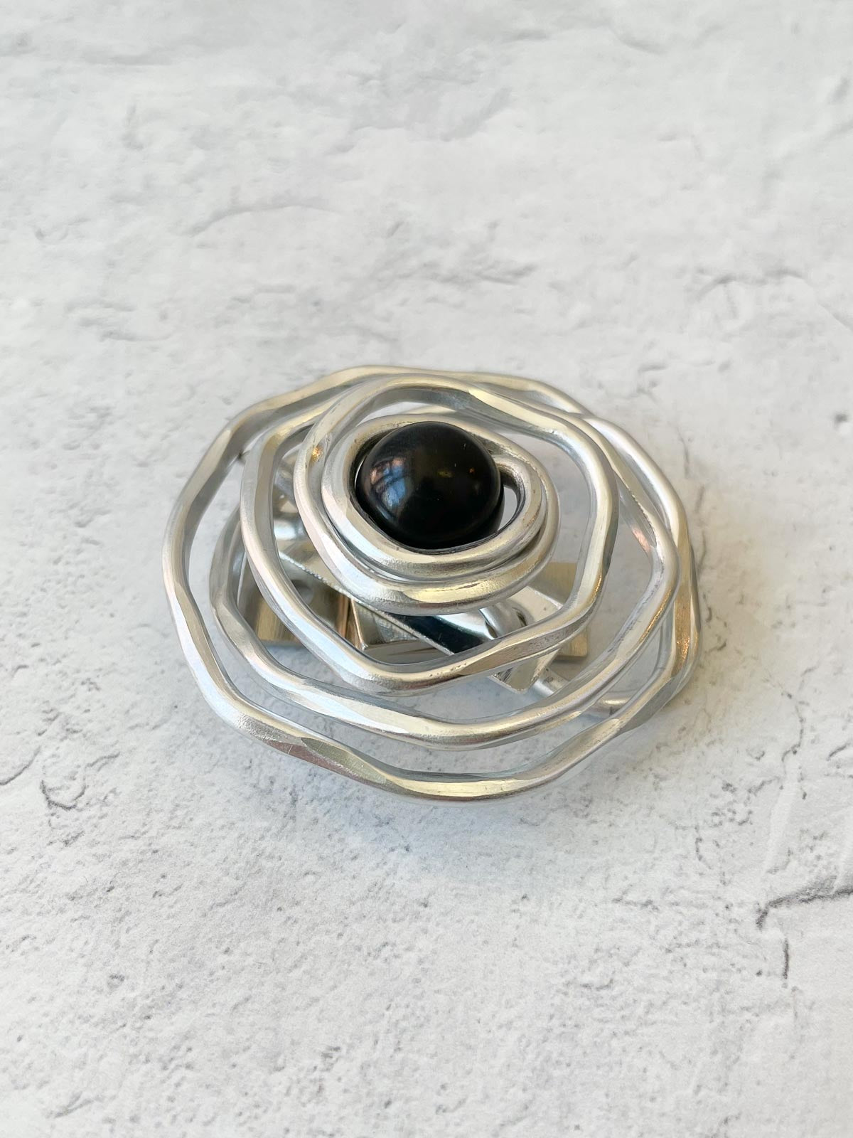 OC Jewelry Tagua Jam Magnet Brooch, Silver/Black