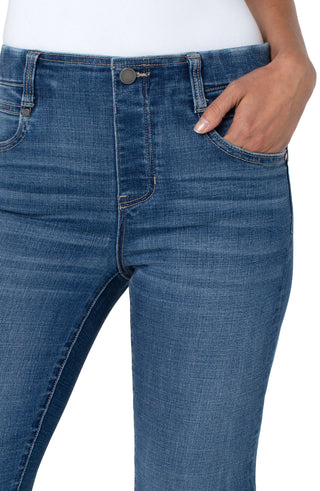 Liverpool Los Angeles Gia Glider Slim Leg, Johnstown - Statement Boutique