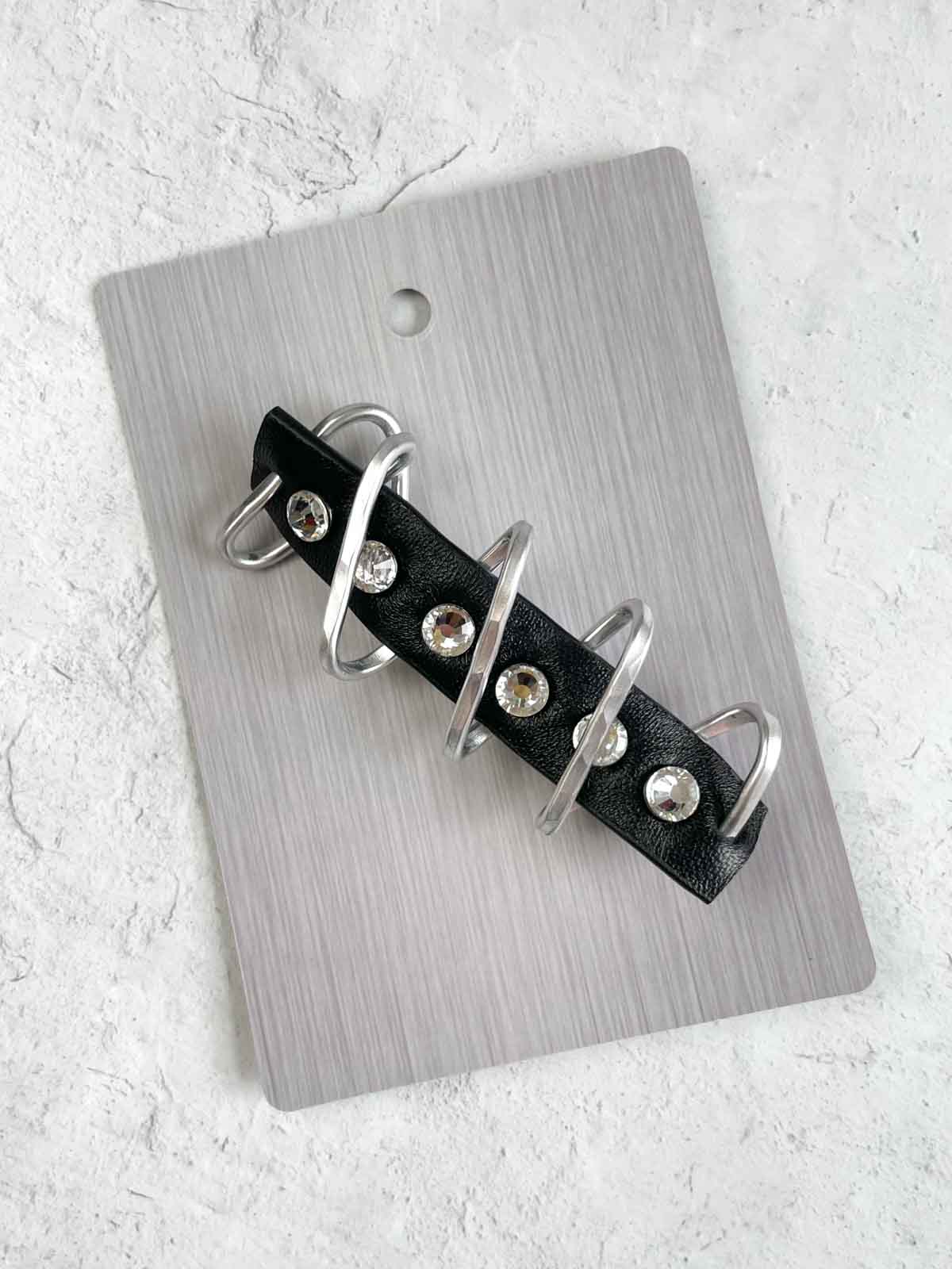 OC Jewelry Foxy Magnet Brooch, Black/Silver - Statement Boutique